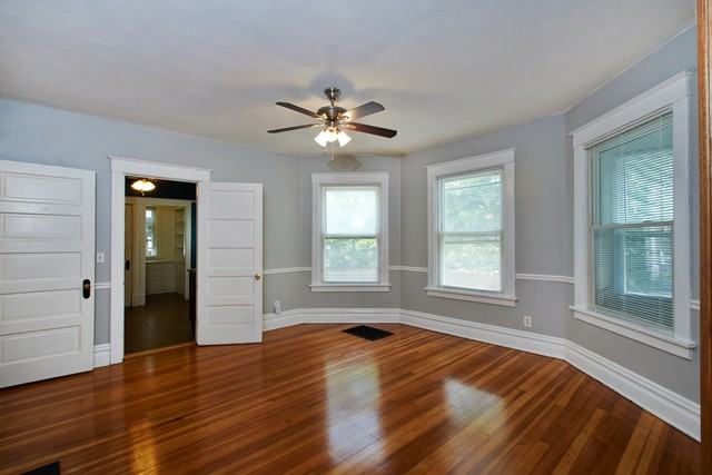 212 W Russell St #2 - Photo 2 of 11