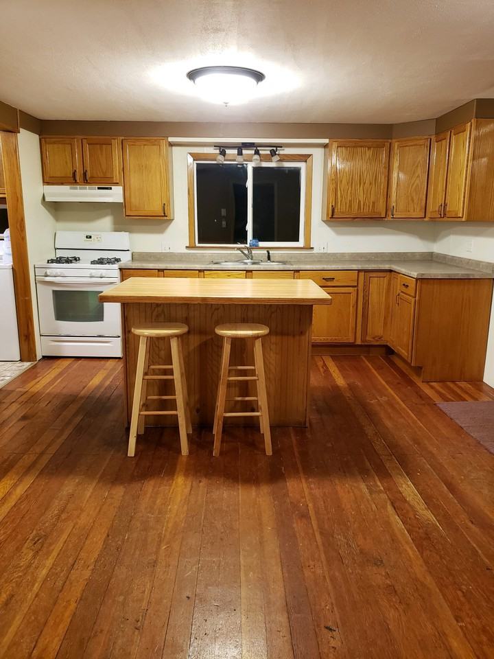 72 90th Ave - Photo 2 of 10