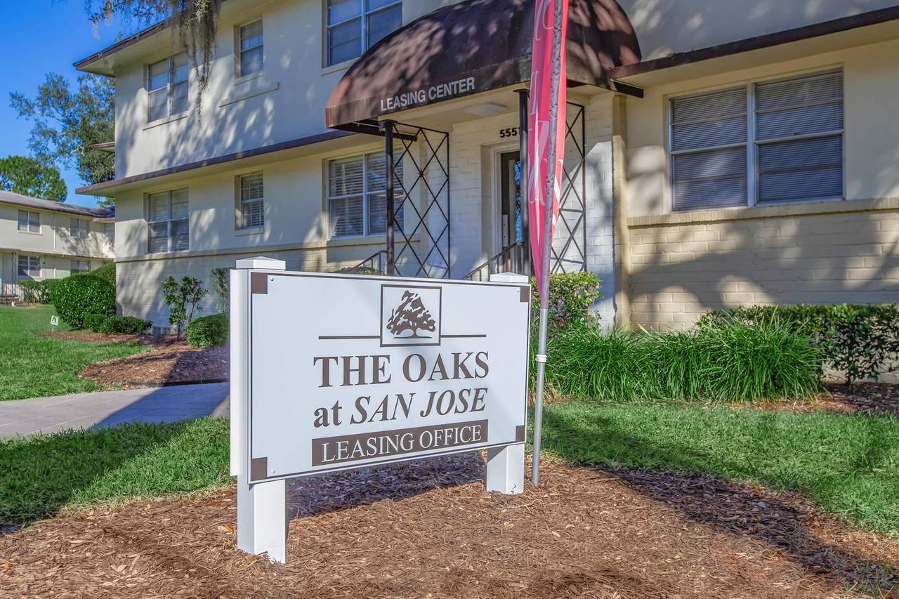 the-oaks-at-san-jose-5551-auburn-rd-jacksonville-fl-32207