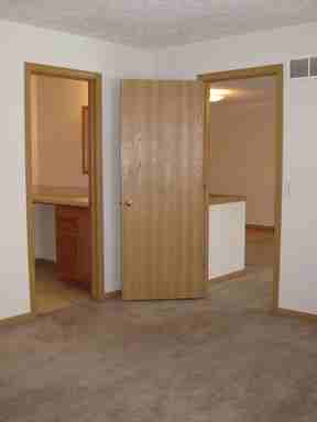 5740 N 21st St - Photo 3 of 6