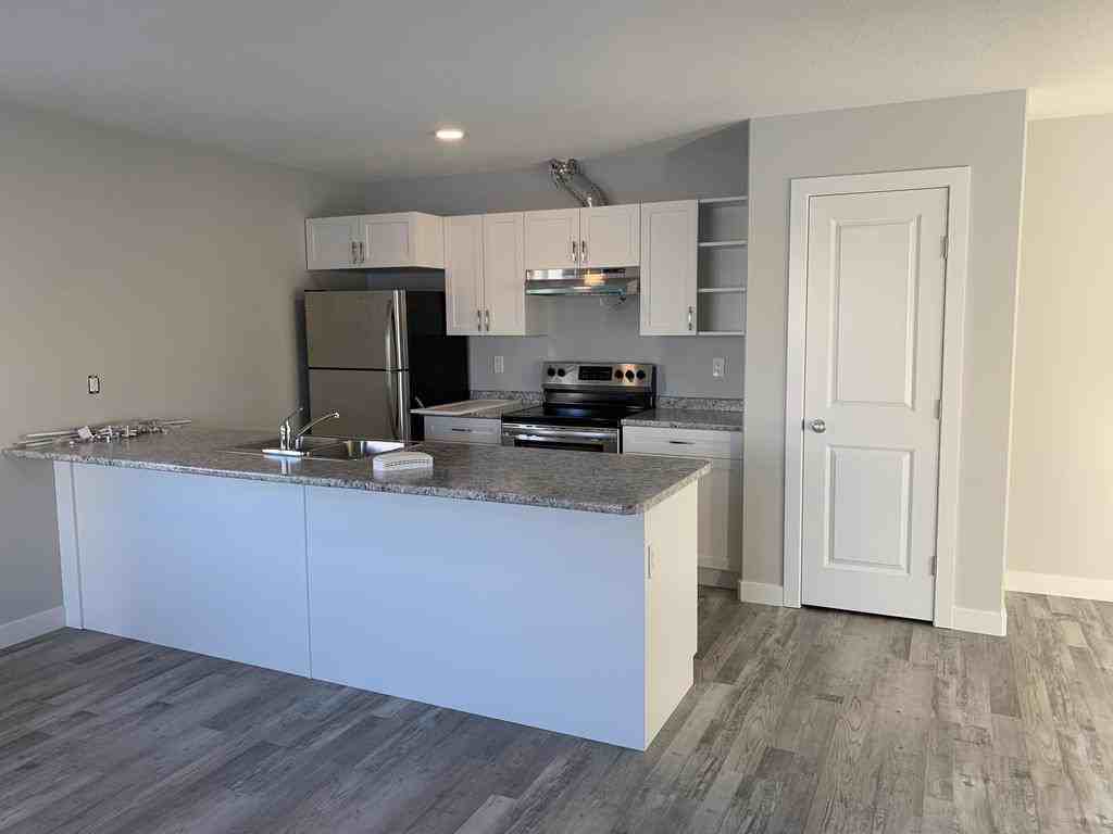 9527 A 113 Ave - Photo 2 of 9