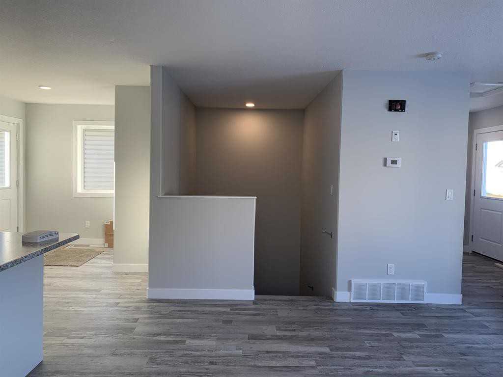 9527 A 113 Ave - Photo 3 of 9