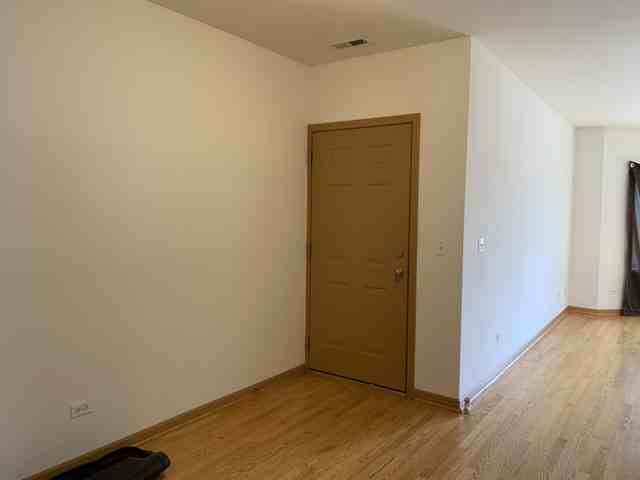 2525 72nd #2AN - Photo 3 of 28