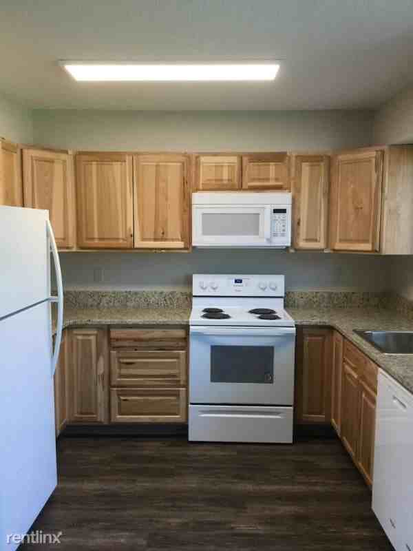 530 W Hartley Ave - Photo 3 of 4