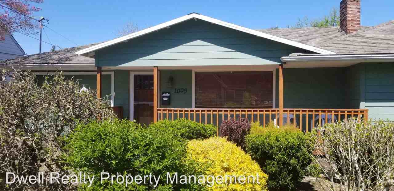 1009 N Winchell St. - Photo 2 of 24