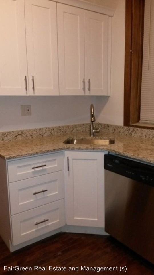 3400 N Nagle Ave - Photo 2 of 6