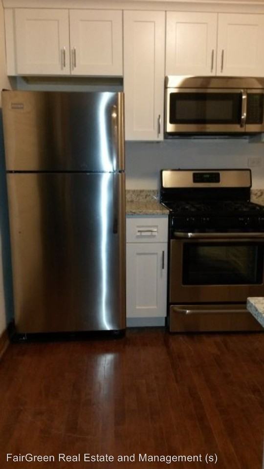 3400 N Nagle Ave - Photo 3 of 6