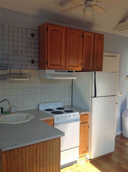 22 Armstrong Ave Fl 3 - Photo 2 of 14