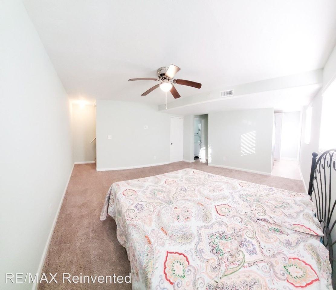 925 Avocado Street - Photo 3 of 9