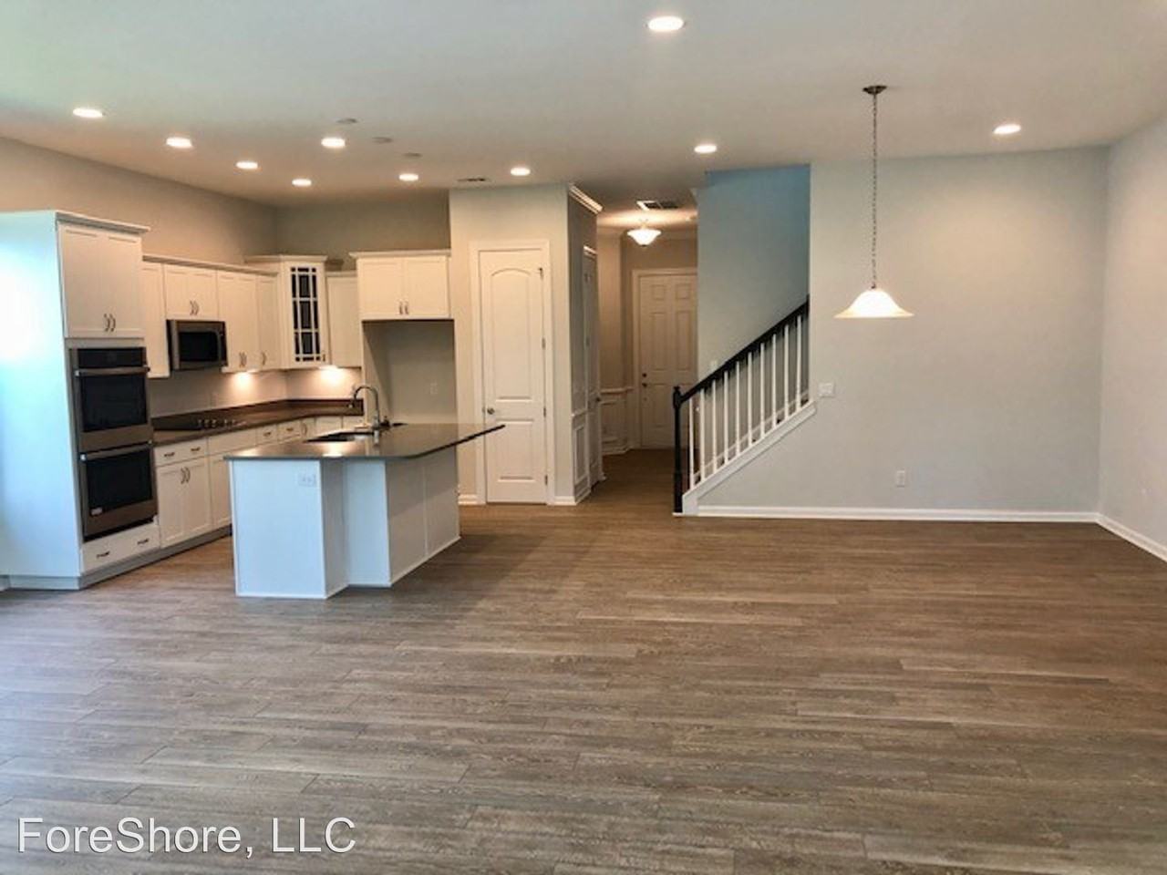 339 Castaway Dr. - Photo 3 of 15