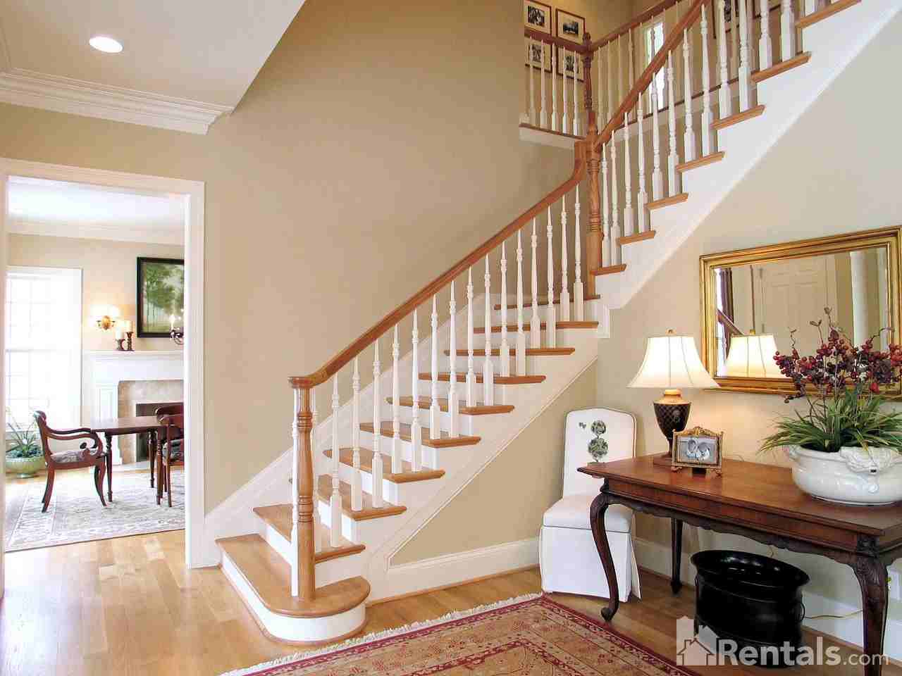 7725 Annesdale Dr - Photo 2 of 5