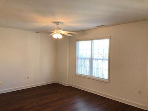 225 Durango Pl - Photo 2 of 17