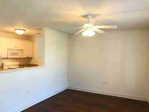 225 Durango Pl - Photo 3 of 17