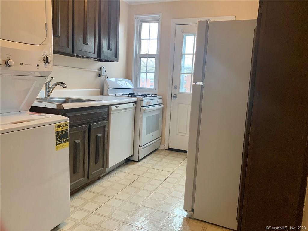 186 Louisiana Avenue Unit D - Photo 2 of 13