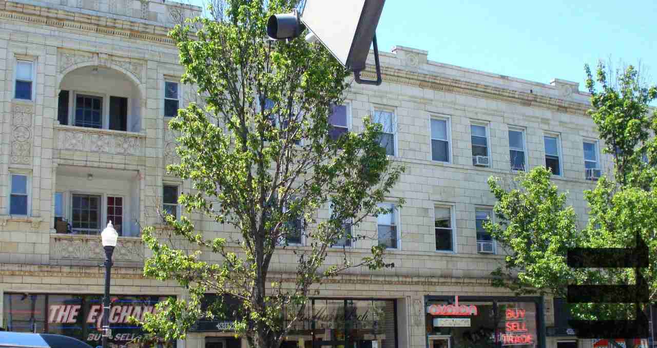 5854 Forbes Avenue #11