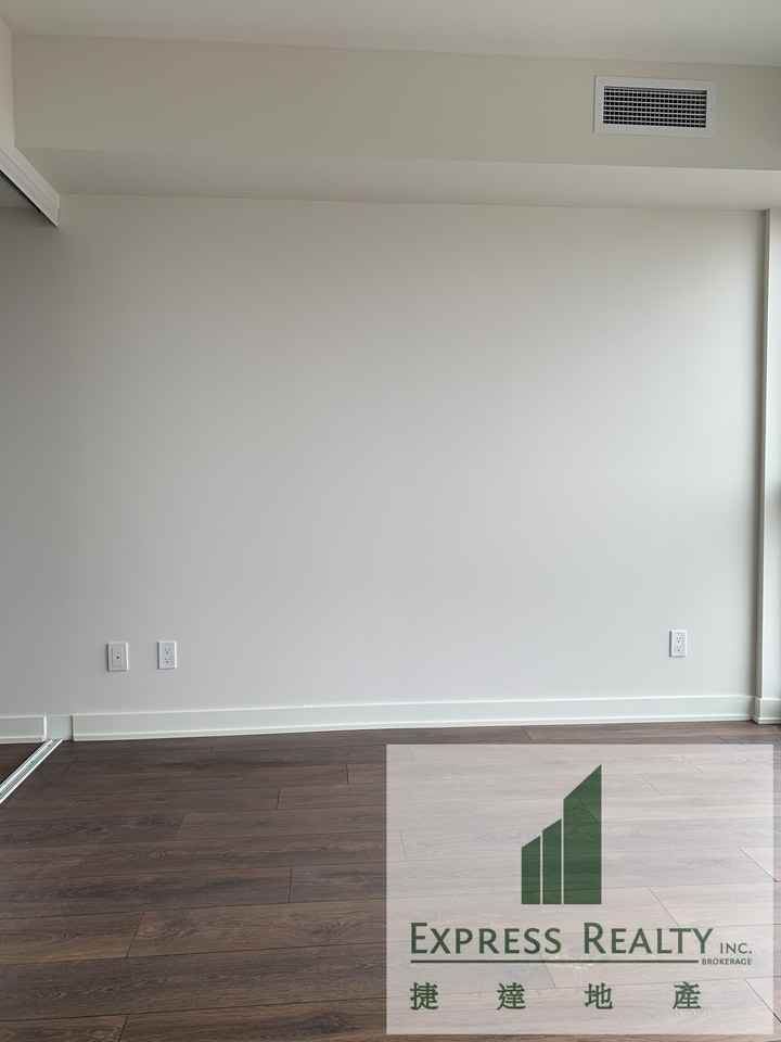 Eglinton Ave E & Don Mills Rd #1005 - Photo 3 of 9