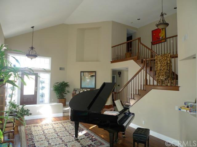 20 Belcrest - Photo 3 of 22