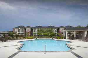 featured image of 2845 Country Club Rd