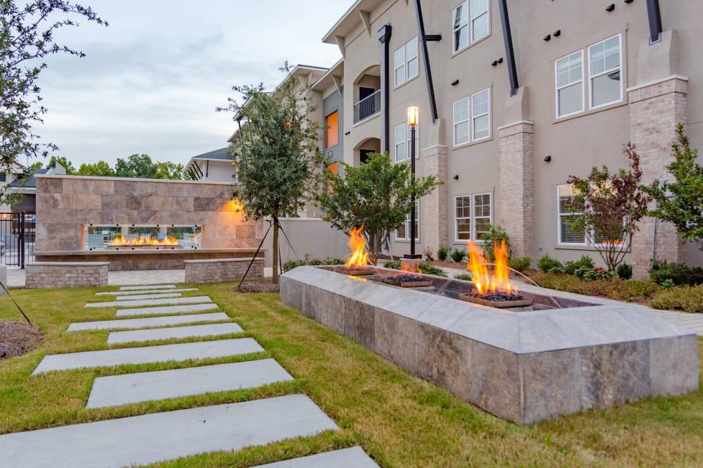 Park Rowe Village - Photo 4 of 20