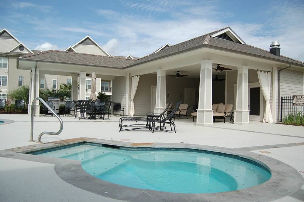 RiverScape Apartment Homes - Photo 2 of 20