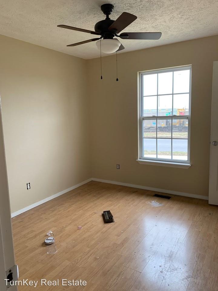 1454 N Ethyl - Photo 3 of 6