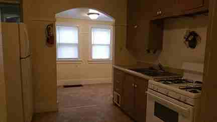 621 Hornick - Photo 3 of 4