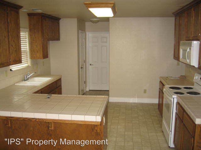 527 Lum Drive - Photo 3 of 31