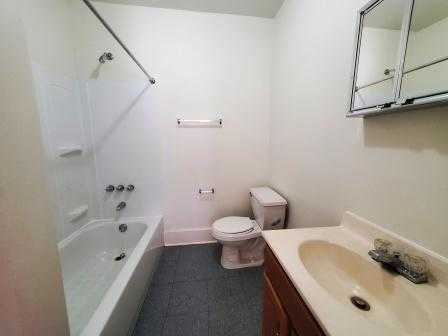 234 E Burnett Ave - Photo 2 of 10