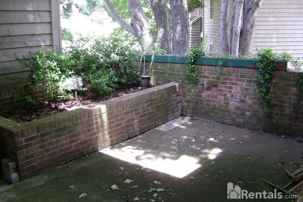 3403 Colony Crossing Dr - Photo 2 of 5