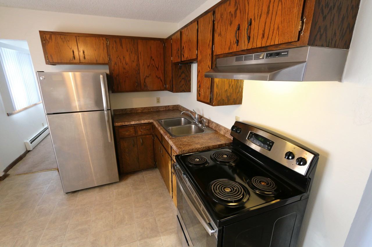 Alpine Apartments - Photo 3 of 22