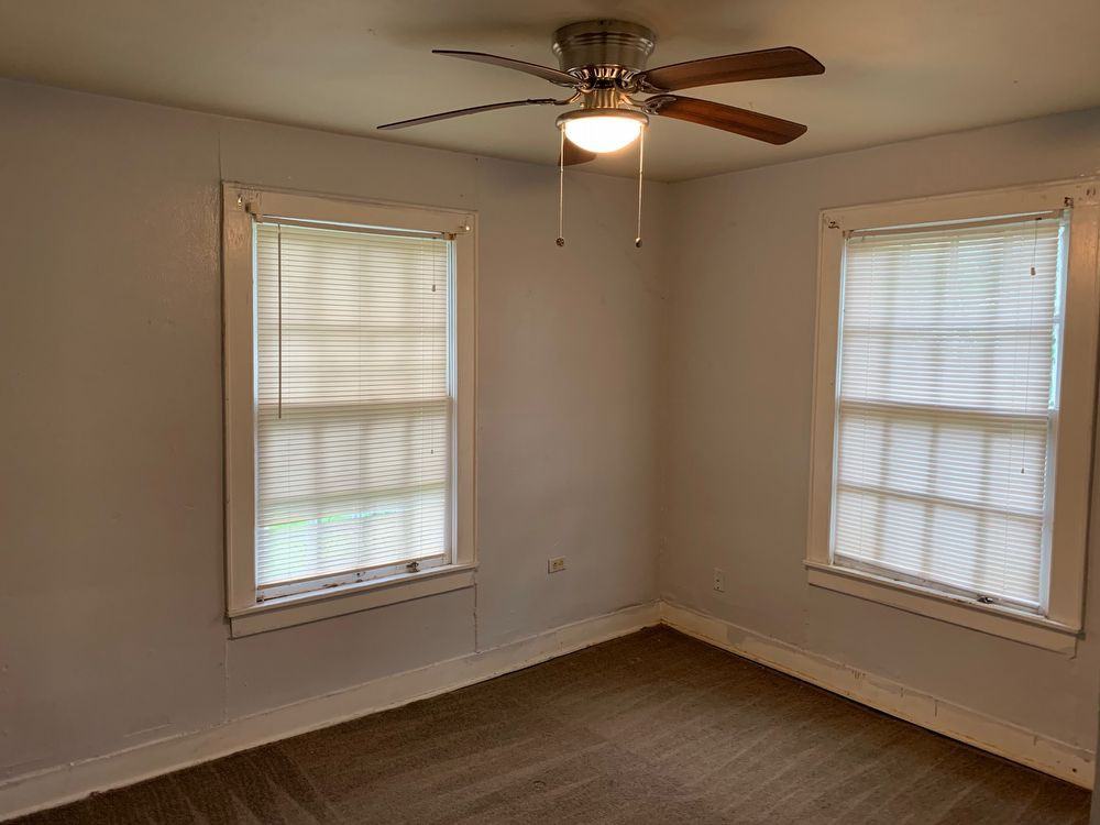311 N. Smyth - Photo 2 of 5