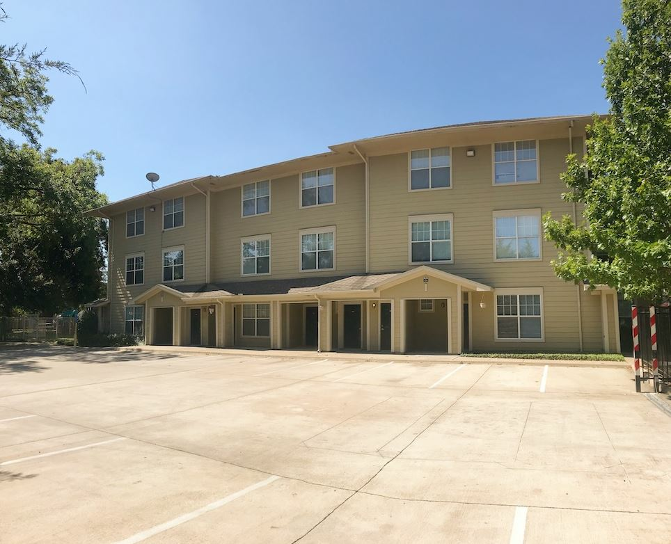 Calabasas - Photo 3 of 6