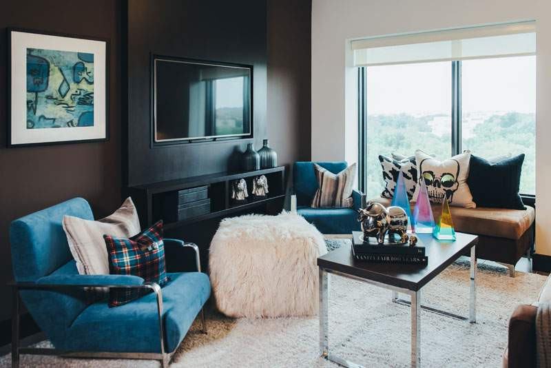 Luxe London - Photo 3 of 8