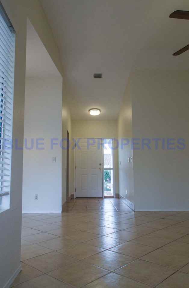 9820 N. Western Sky Pl. - Photo 3 of 24