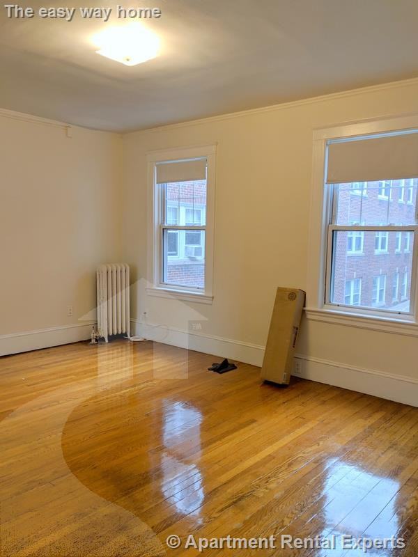 157 Summer St #5R - Photo 6 of 9