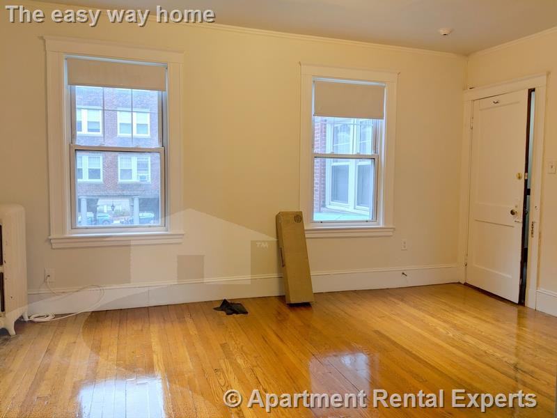 157 Summer St #5R - Photo 7 of 9