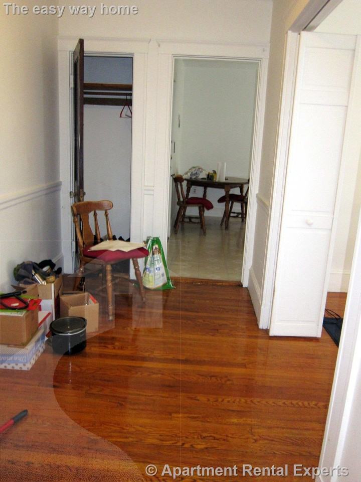 155 Summer St #5R - Photo 2 of 7