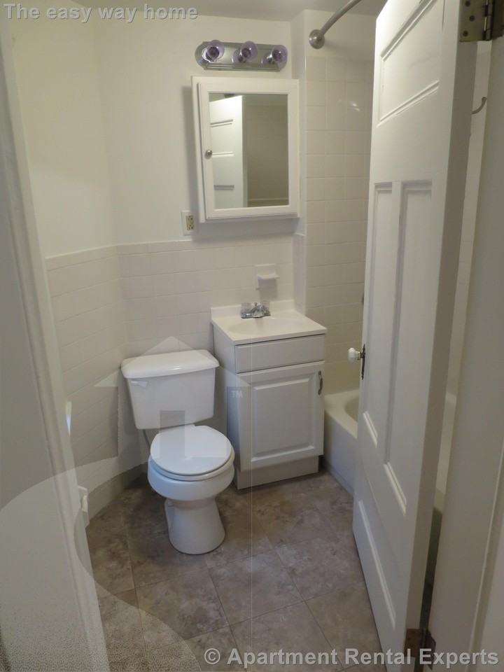 153 Summer St #1 - Photo 3 of 6