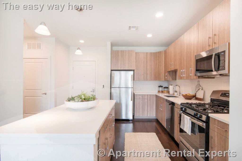 130 Arsenal St - Photo 2 of 15