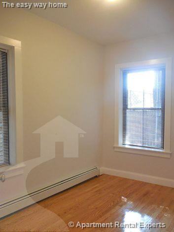 100 Willow St #1 - Photo 3 of 9