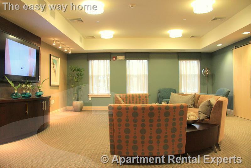 30 Mill St - Photo 4 of 18