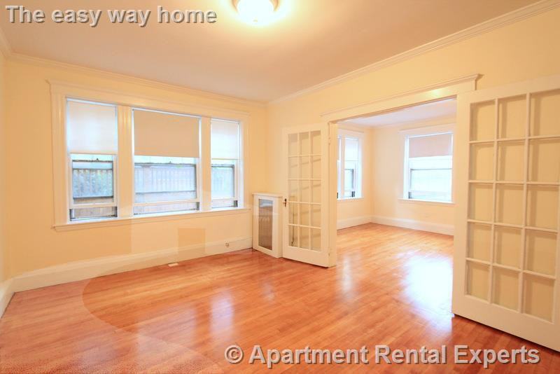 14 Centre St #B - Photo 2 of 21