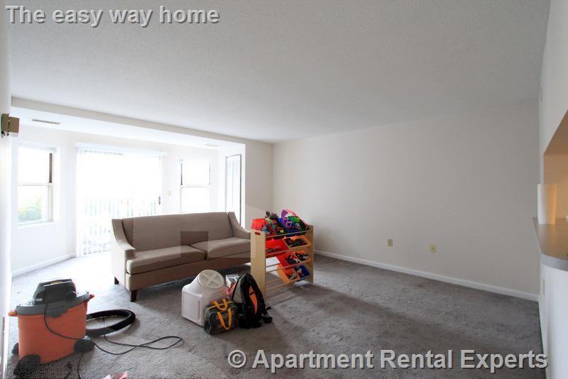 175 Beacon St #409 - Photo 3 of 8