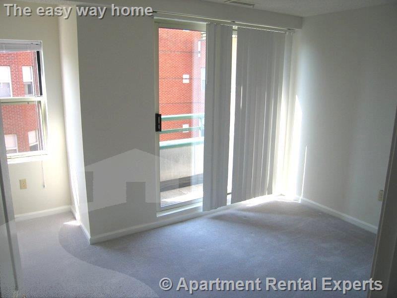 175 Beacon St #303 - Photo 4 of 8