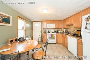 featured image of 585 Somerville Ave #A1