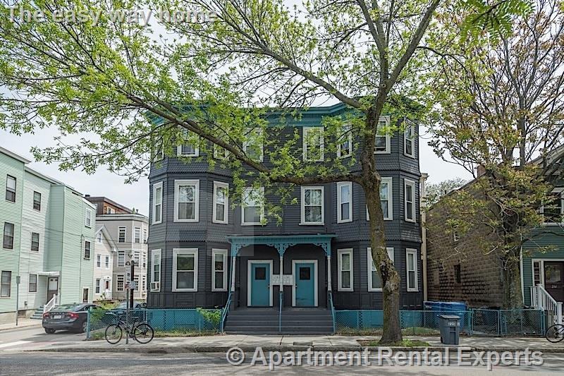 220 Prospect St #1 - Photo 7 of 8