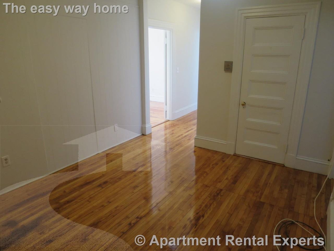 1800 Massachusetts Ave #32 - Photo 4 of 17
