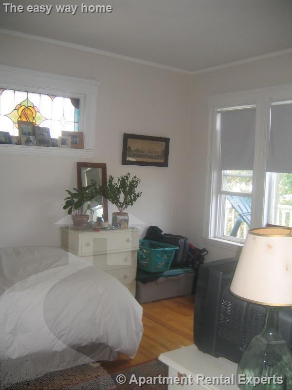 6 Westminster St #2 - Photo 3 of 7