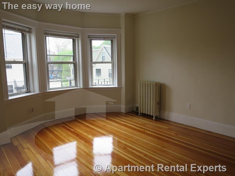 163 Summer St #32 - Photo 5 of 15