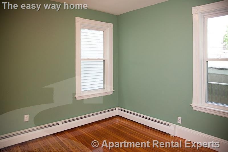 23 Granite St #3 - Photo 4 of 13